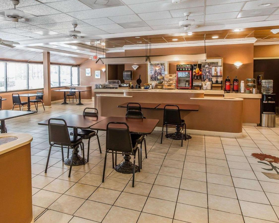 Econo Lodge Douglas Exterior foto